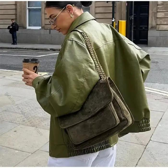 Veste en cuir pour femme