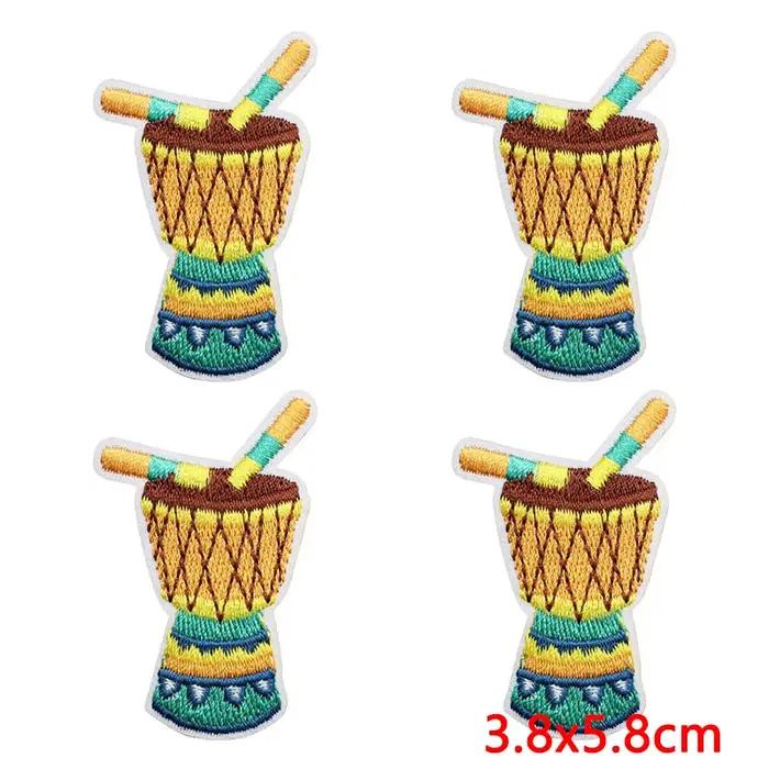 Lot de 10 patchs brodés de dessins animés sur le thème de la forêt tropicale hawaïenne, motifs ananas, cocotiers et feuilles, à thermocoller pour vêtements DIY