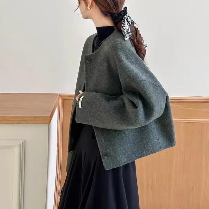 Manteau court en laine pour femmes