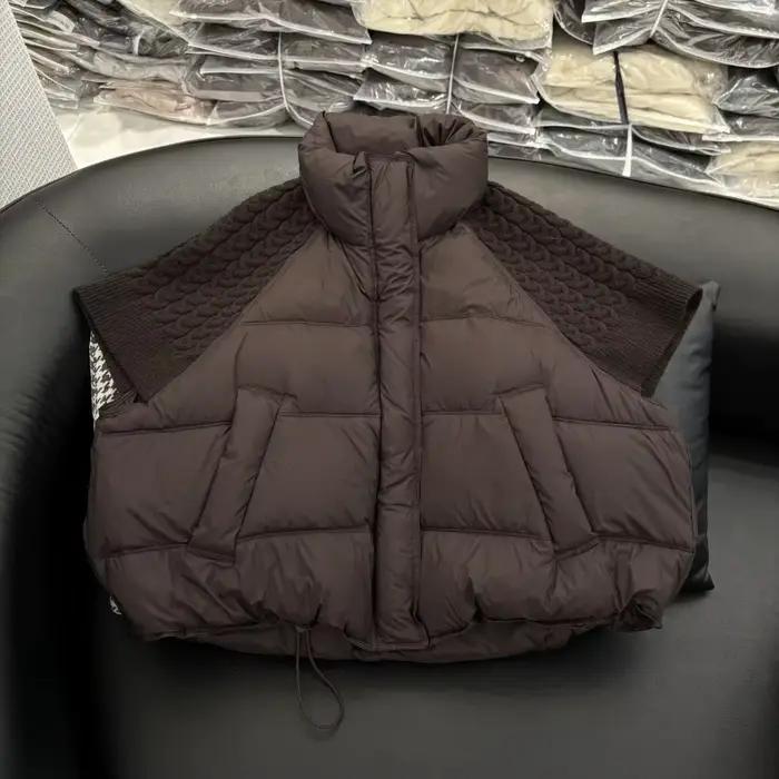 Nouvelle Doudoune Courte Femme en Duvet de Canard Blanc, Polyester Fin, Chic et Tendance pour l'Automne-Hiver Occasions Spéciales ```