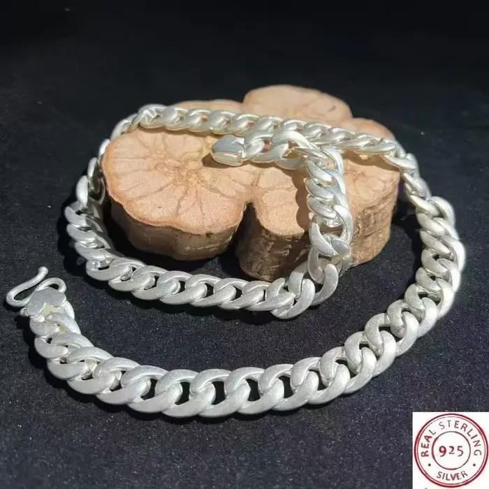 Nouveau collier de style minimaliste chinois, bijoux tendance unisexe pour couple, cadeau idéal pour les fêtes