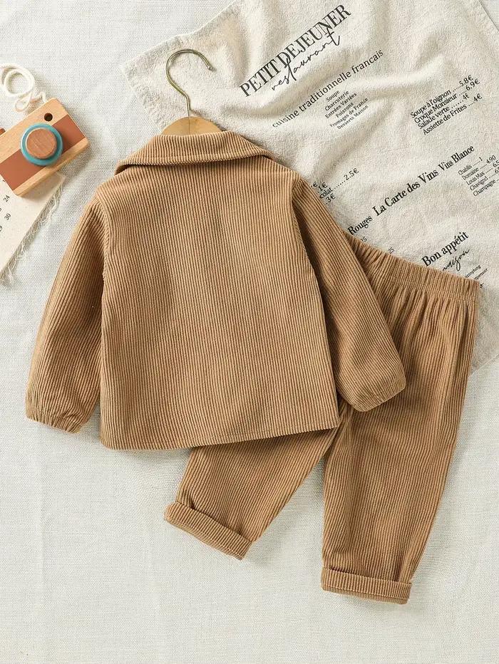 Ensemble deux pièces veste et pantalon pour bébé garçon, toutes saisons, élégant et polyvalent, adapté à un usage quotidien, classique et durable pour les sorties