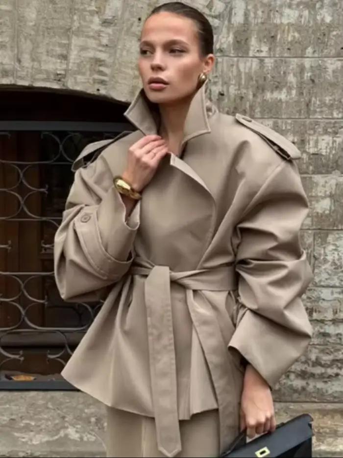 Coupe-vent à lacets pour femmes