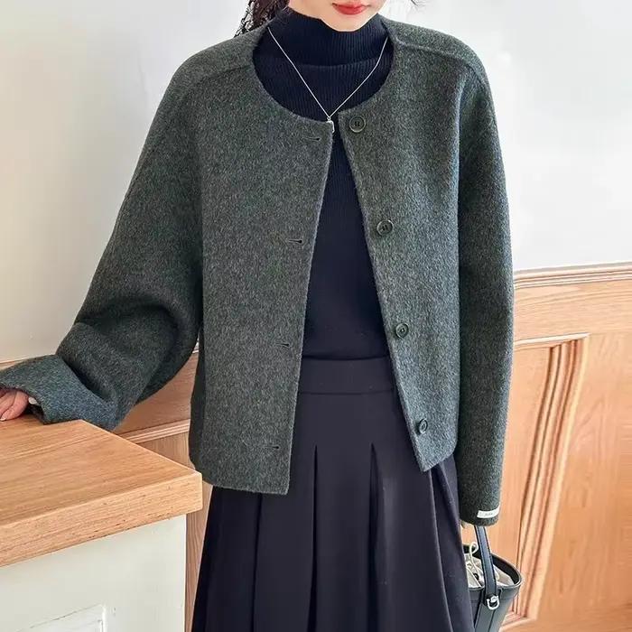 Manteau court en laine pour femmes