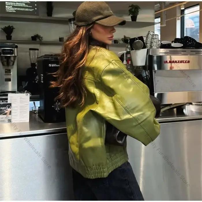 Veste en cuir pour femme