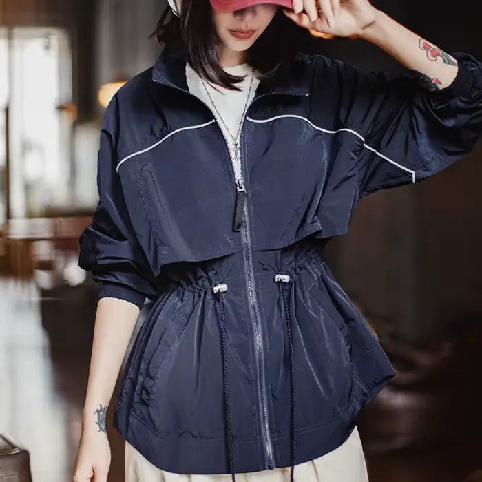 Maden Veste coupe-vent courte légère à col montant pour femme Parka contrastée bleu marine avec cintré à la taille pour le printemps et l'automne
