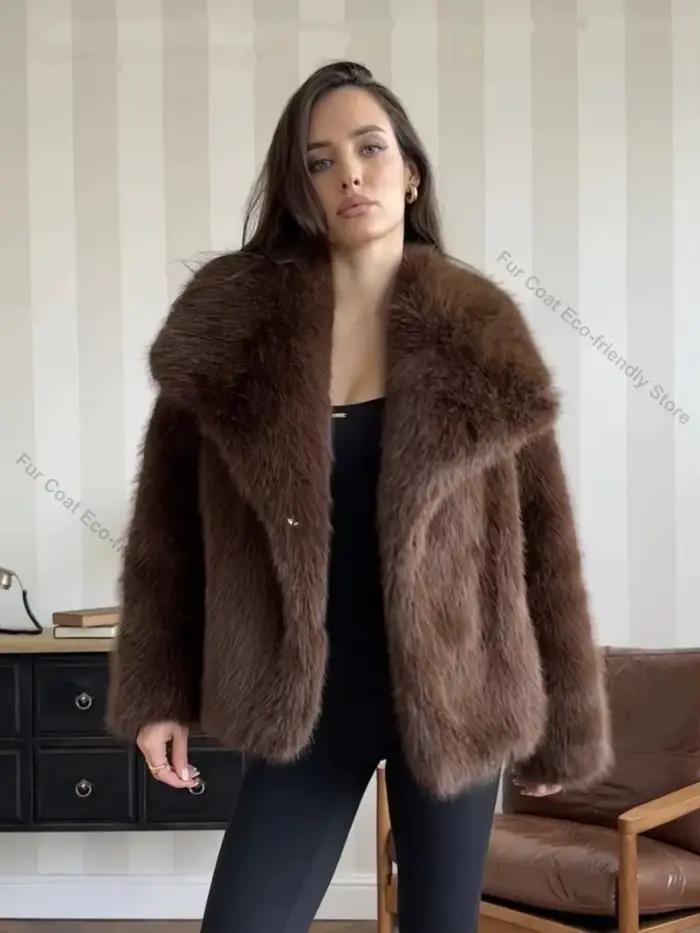 Manteau en fourrure écologique pour femme