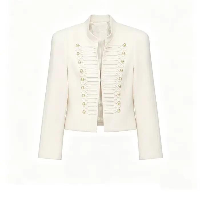 Veste Courte Femme Blazer avec Décoration Tressée et Boutons Dorés Épaulettes – Collection Printemps 2026