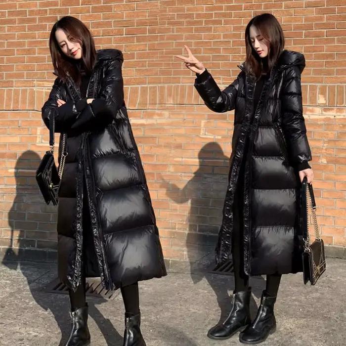 Parka noire brillante pour femme