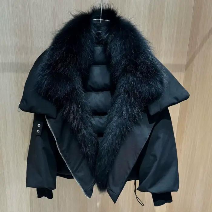 Doudoune Courte Femme Style Urbain Hiver 2026 – Col Montant Tendance