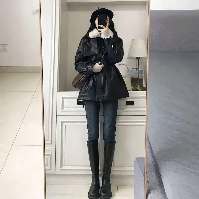 Veste en cuir noir pour femme