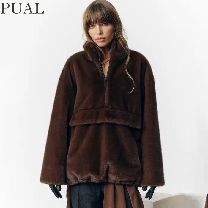 Manteau en fausse fourrure élégant et décontracté pour femmes, doublure moelleuse, col rond, fermeture éclair pratique, style moderne et confortable pour toutes les saisons