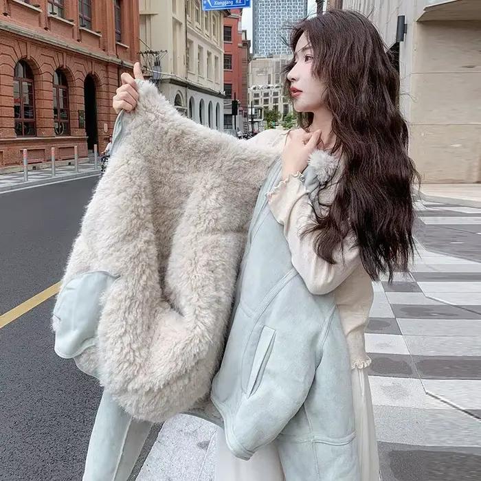 Manteau en fausse fourrure pour femme, veste matelassée unie, col rabattu, manches longues, fermeture éclair, coupe droite, style bureau décontracté, hiver 2026