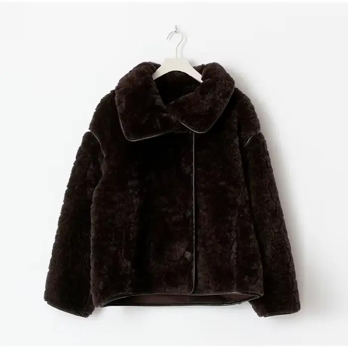 Veste de fourrure à simple boutonnage pour femme