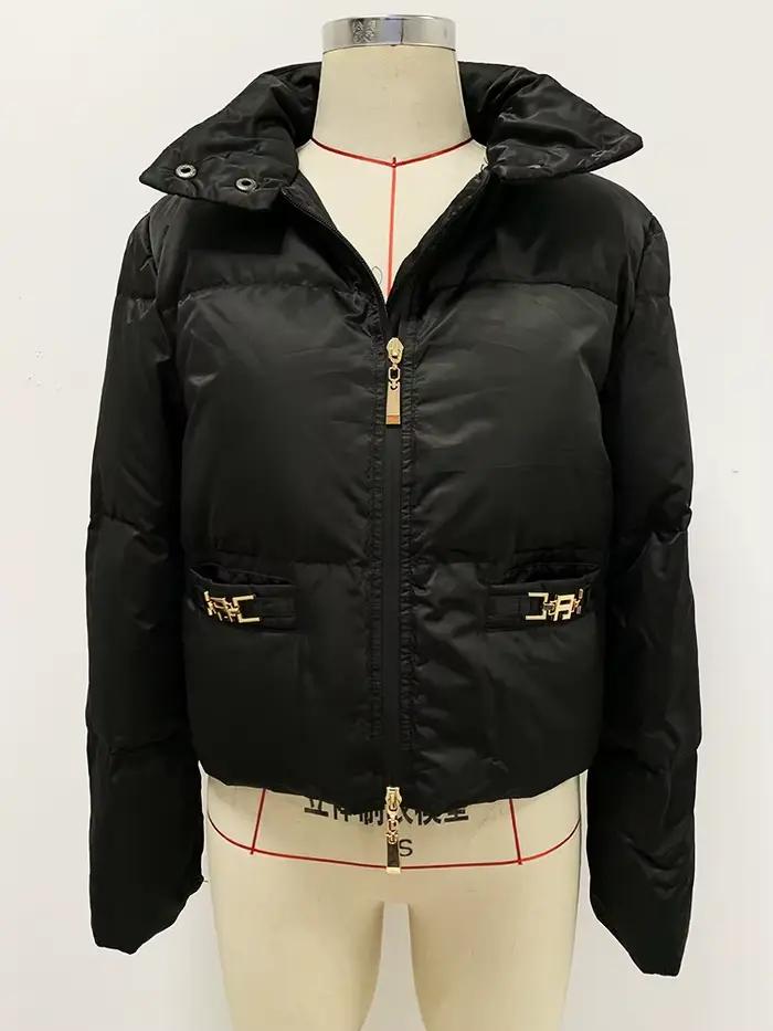 HIGH STREET Nouveauté 2026 Manteau de créateur Femme Coupe ajustée Doudoune blanche ornée de plumes