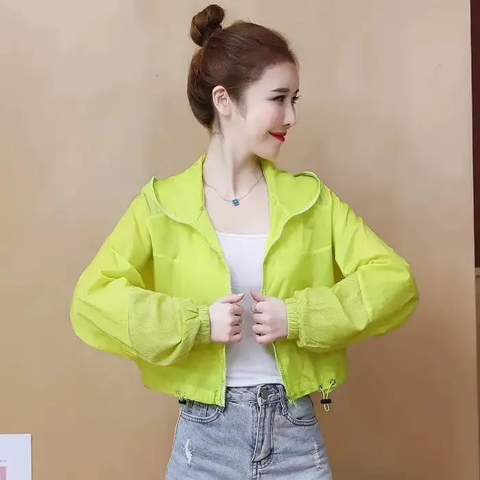 Veste féminine mince à capuche pour printemps et été, protection solaire, fermeture éclair ample, style décontracté, vêtements d'extérieur