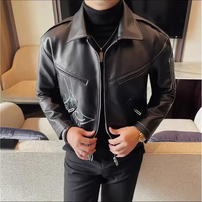 Nouvelle veste en simili cuir décontractée et élégante pour hommes, avec broderie et poches zippées pour l'automne et l'hiver