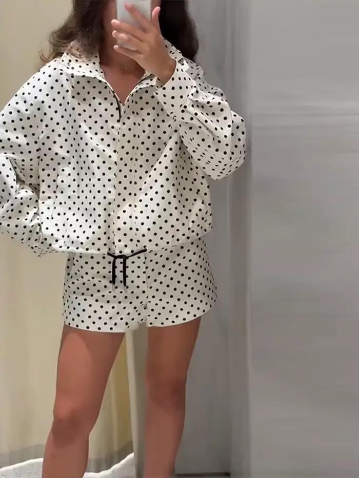 Ensemble veste et pantalon à pois pour femme