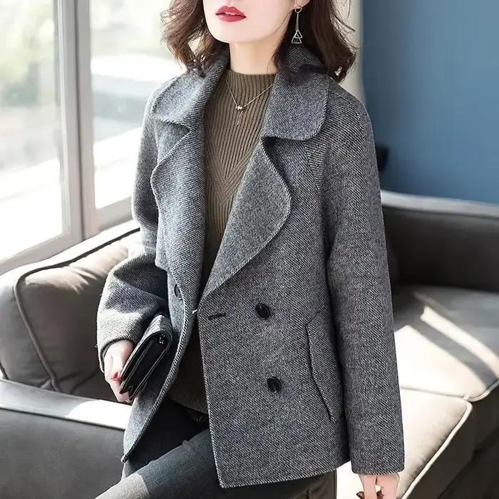 Manteau en mélange de laine pour femme