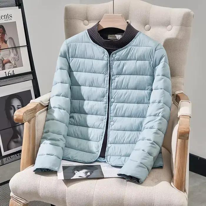 Parka d'hiver à capuche et col rond pour femme
