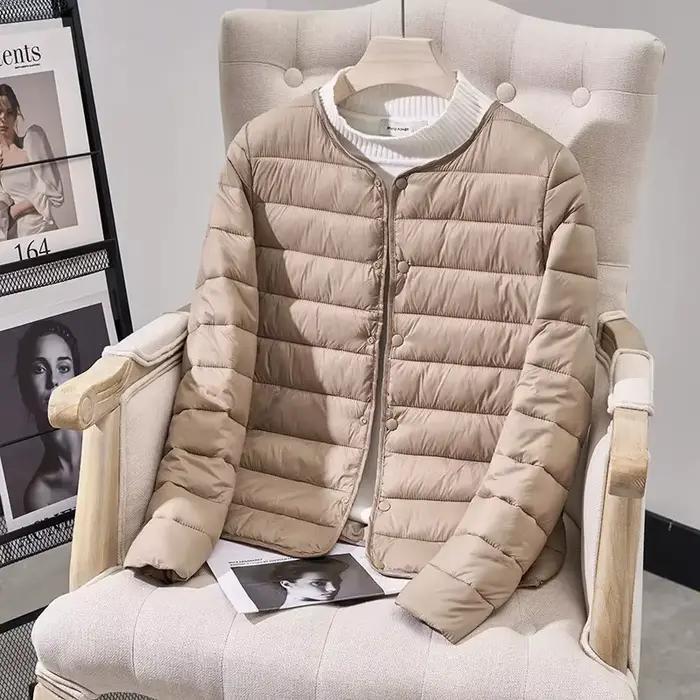 Parka d'hiver à capuche et col rond pour femme
