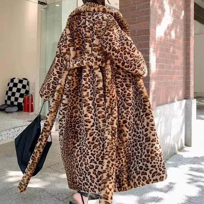 Manteaux en fausse fourrure léopard pour femmes, manteau Long imprimé Imitation fourrure de renard, épais et chaud, col rabattu, ceinture, vêtements d'extérieur, hiver