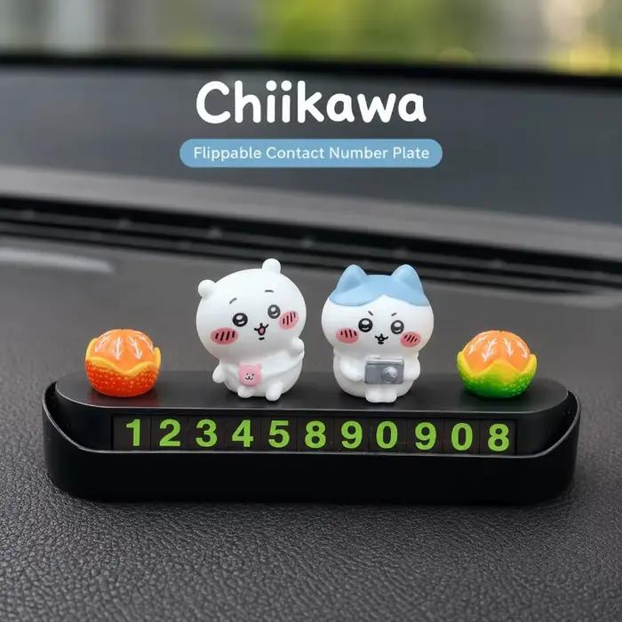Plaque de numéro de stationnement Kawaii Chiikawa, adhésive, rotative, facile à utiliser, ornement de voiture pour tableau de bord intérieur de véhicule