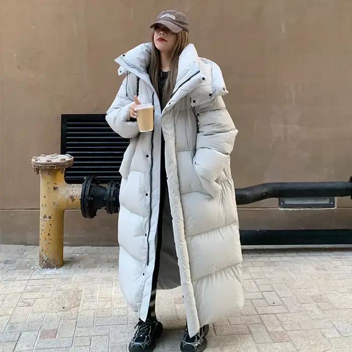 Doudoune à capuche extra longue pour femme