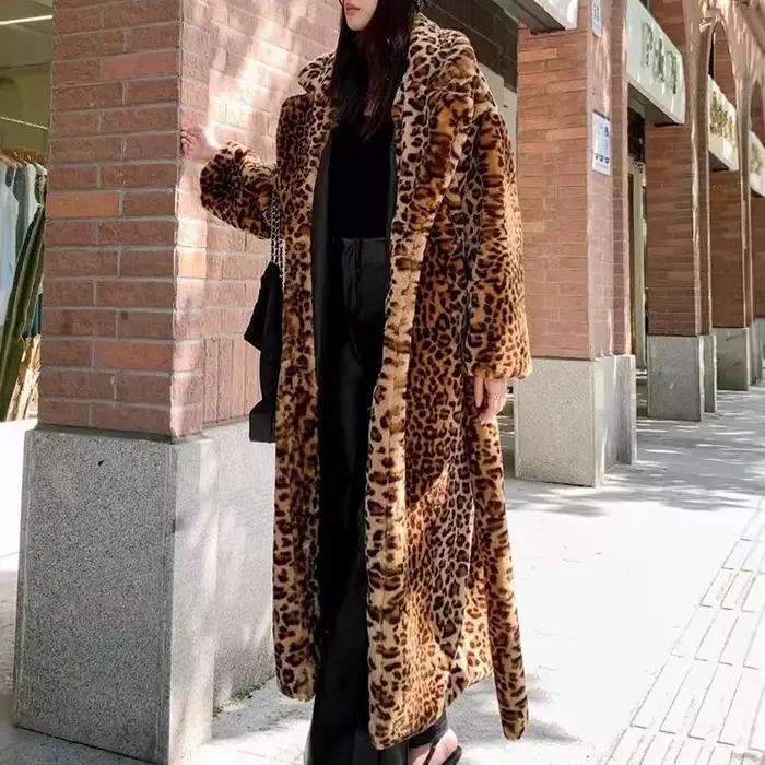 Manteaux en fausse fourrure léopard pour femmes, manteau Long imprimé Imitation fourrure de renard, épais et chaud, col rabattu, ceinture, vêtements d'extérieur, hiver