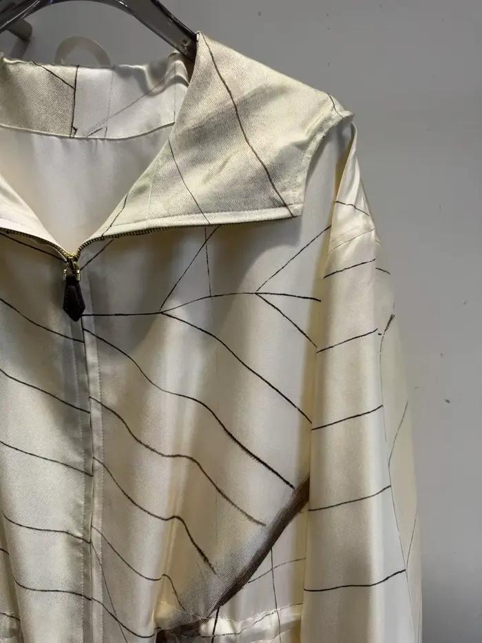 Manteau trench en soie de mûrier imprimé double couche de style vintage de haute qualité pour femmes (Modèle 2026)